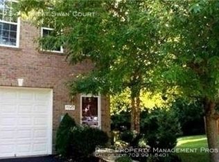 7541 Great Swan Ct, Alexandria, VA 22306