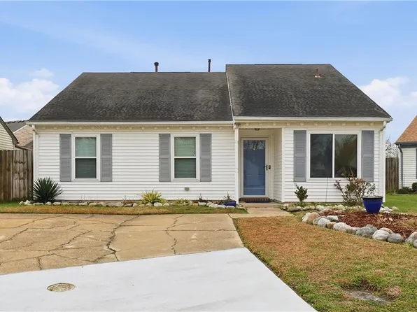 1089 Gershwin Ct, Virginia Beach, VA 23454