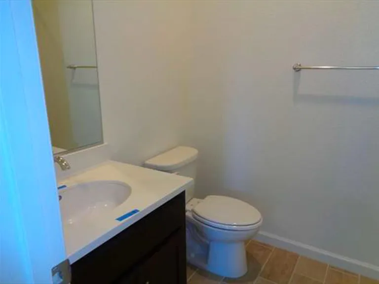 1053 S Burns Pl — Photo 5