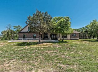900 Whispering Oaks, China Spring, TX 76633