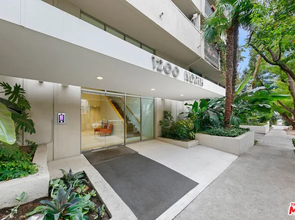 1200 N Flores St APT 205, West Hollywood, CA 90069