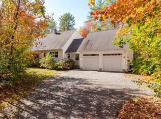420 Gray Rd, Falmouth, ME 04105