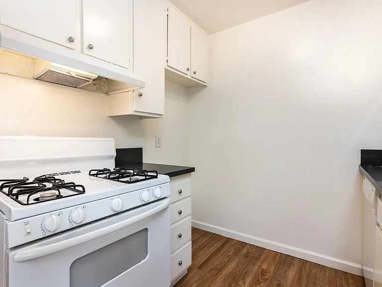 5328 Harmony Ave #201 — Photo 8