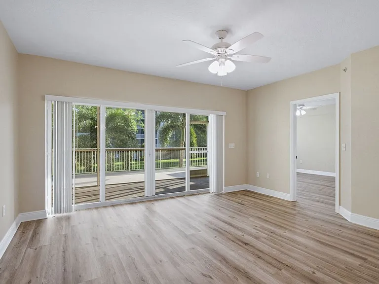 960 Starkey Rd #5105 — Photo 13