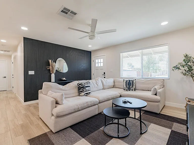 1725 S Marilyn Ann Dr — Photo 3