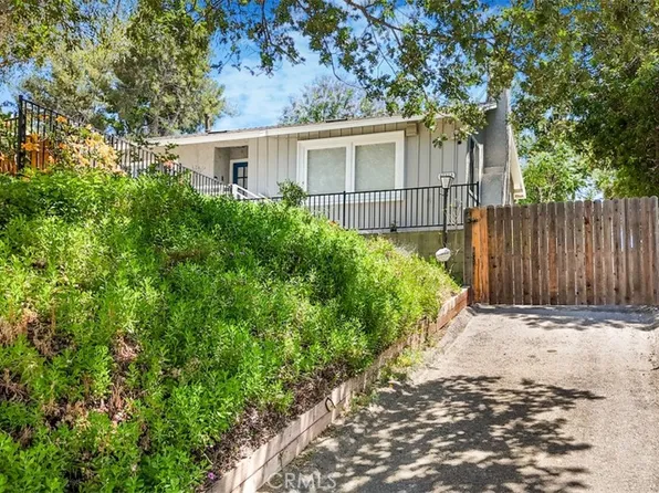 22960 Crespi St, Woodland Hills, CA 91364