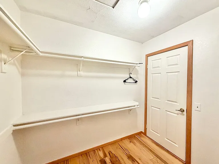 22988 Joaquin Ridge Dr — Photo 19