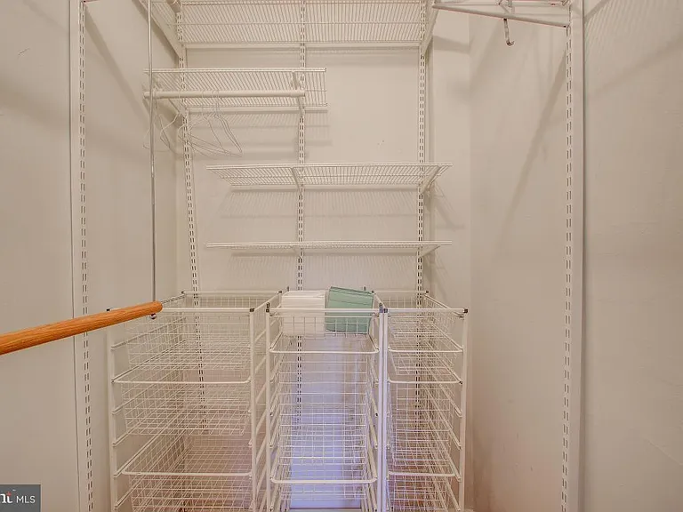 5600 Beam Ct — Photo 20