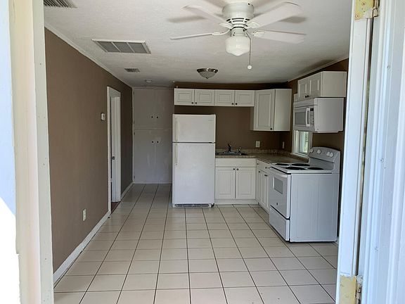 4th image of 1924 14th St S #2