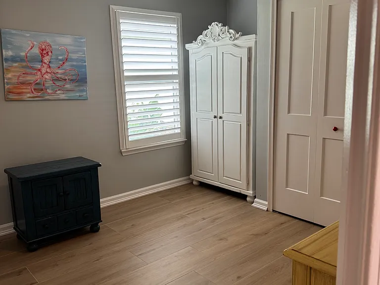 1634 Evans Dr S — Photo 22