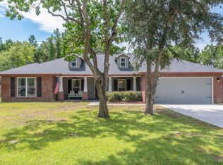 9267 Ridge Dr, Navarre, FL 32566