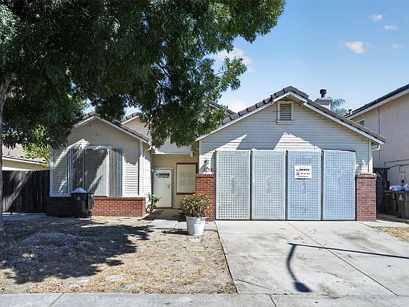 3rd image of 4150 Blake Cir