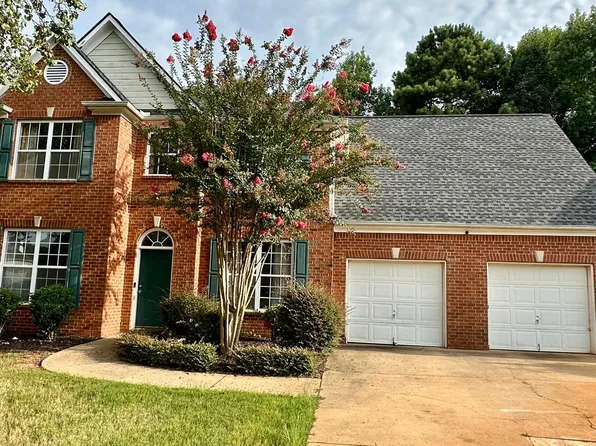 8012 Abington Dr, Locust Grove, GA 30248