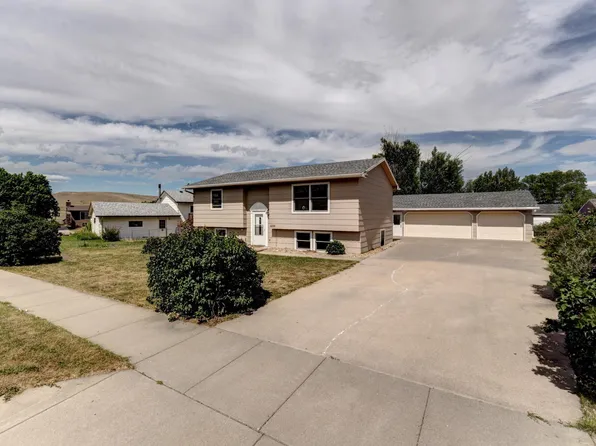 4510 Patriot Ln, Rapid City, SD 57701