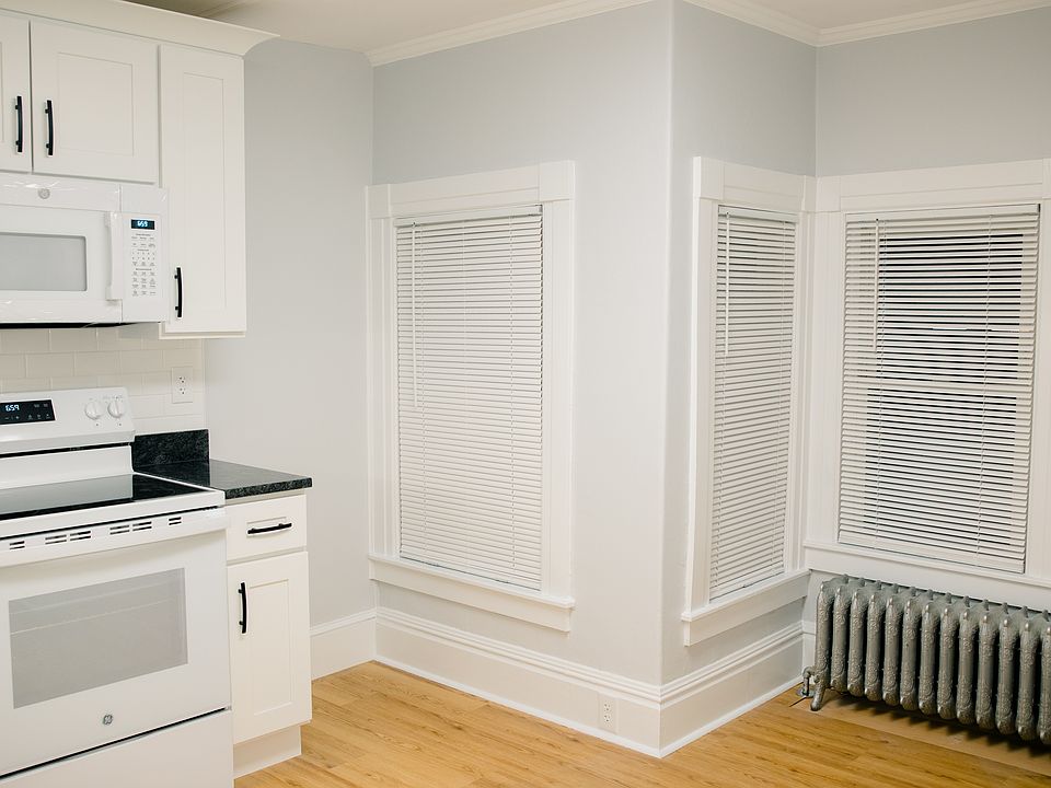 Kitchen Dining Nook