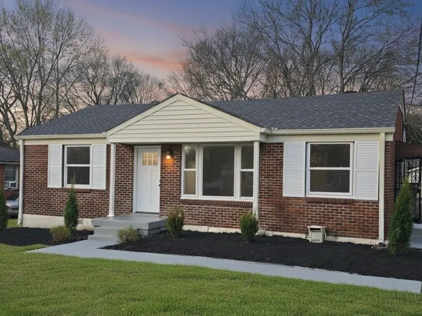 2718 McKeige Dr, Nashville, TN 37214