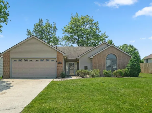 2319 Autumn Lake Pl, Fort Wayne, IN 46818