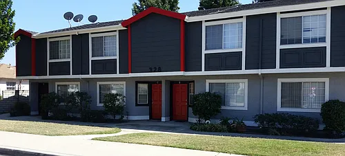 328 E Lemon Ave #B Photo 1