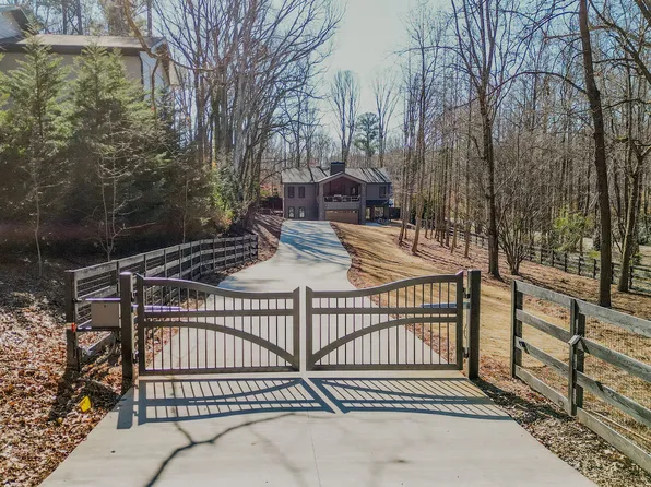 600 Jones Rd, Roswell, GA 30075