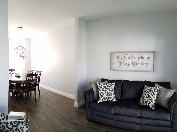 3rd image of 2791 Fairfax Ln