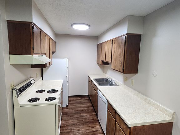 3rd image of 662 Faidley Pl APT 8
