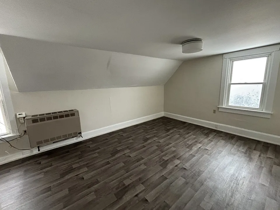 4 South St