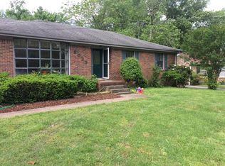 8033 Stallion Ct, Nashville, TN 37221