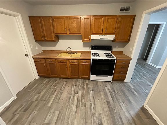 Kitchen with gas stove