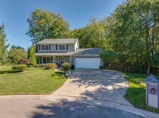 5137 Walden Ct S, South Bend, IN 46614
