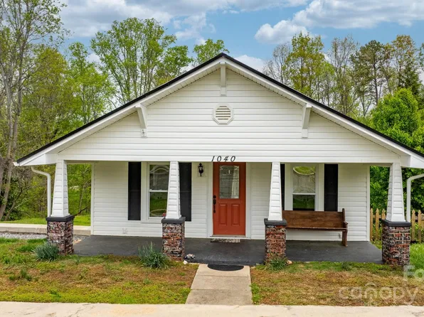 1040 Orchard St SW, Valdese, NC 28690