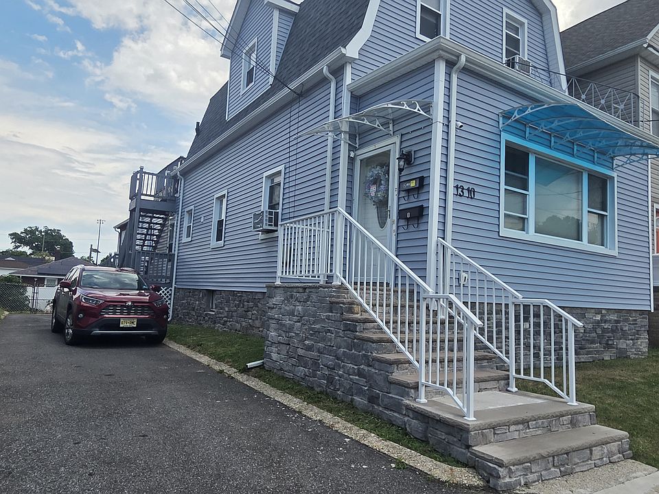 1st image of 1310 Monmouth Ave