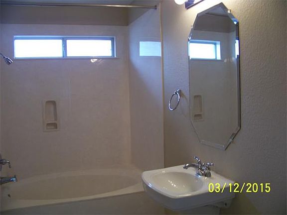 5th image of 307 Glen Valley Ln