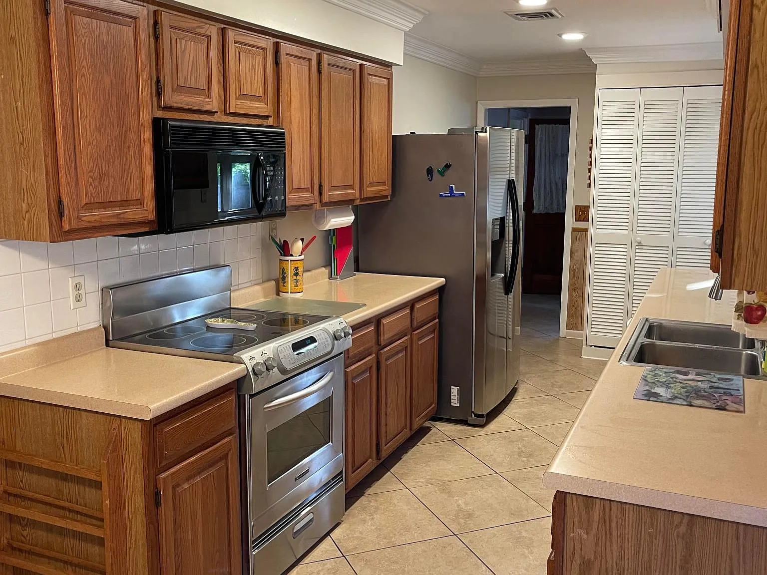 3 bed, 1516 sqft, $3,600 — Photo 3