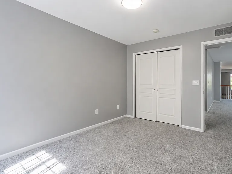 45149 Bartlett Dr — Photo 21