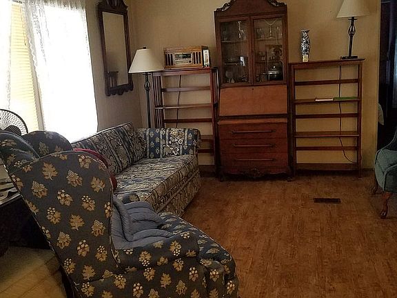 New flooring in DR/LR