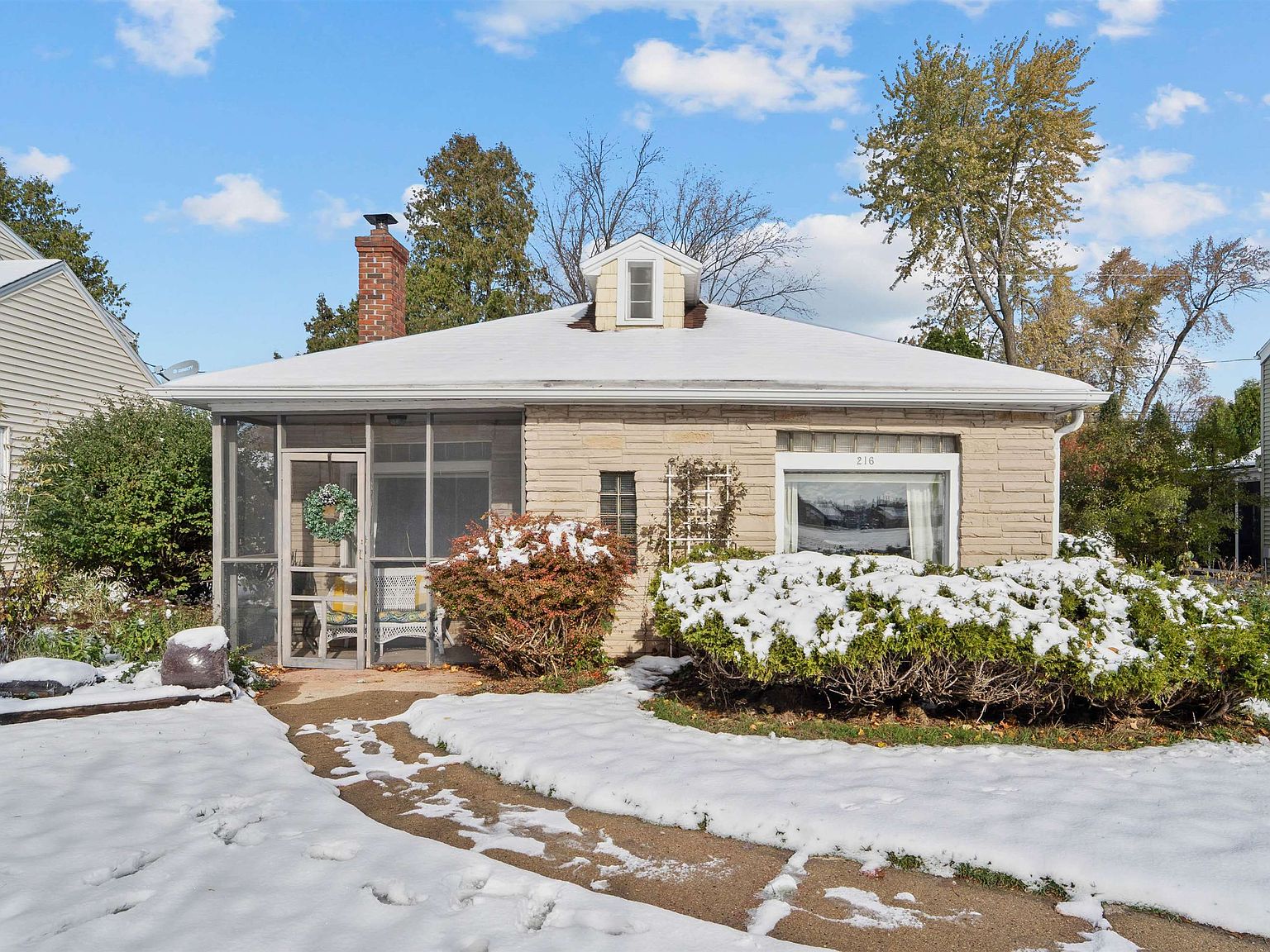 216 E Glendale Ave, Appleton, WI 54911 Zillow