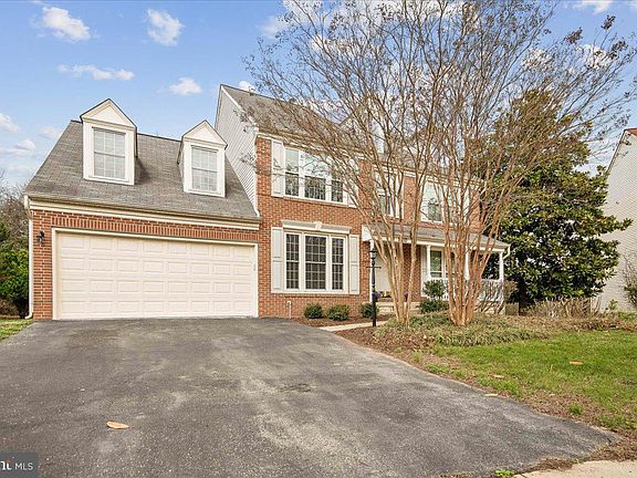 2nd image of 8010 Craddock Rd