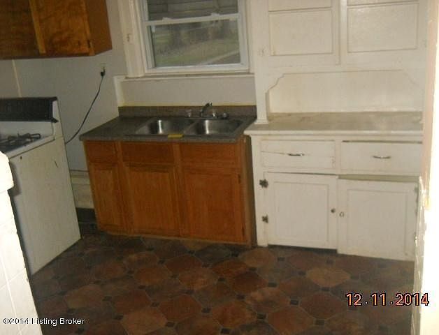 124 n 41s kitchen