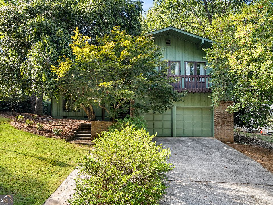 1st image of 2700 Cedar Knoll Dr