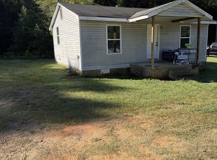 44 Geter Cir, Newnan, GA 30263