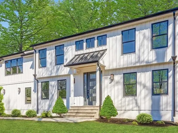 304 Alpine Cir, River Vale, NJ 07675