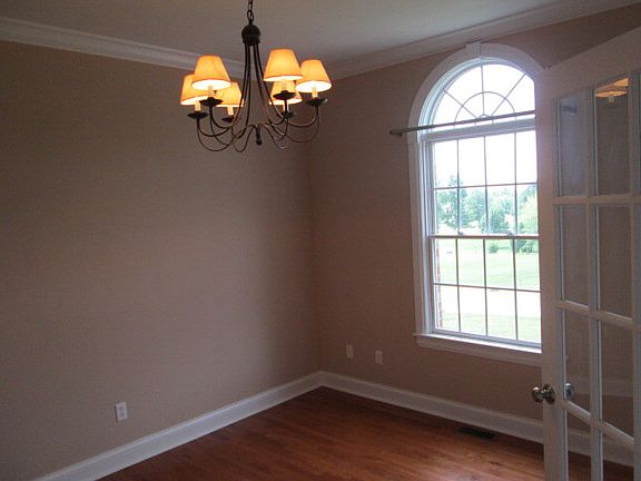 3rd image of 2762 Sawgrass Cir