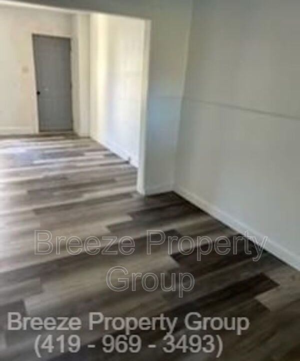 1st image of 509 E Vine St