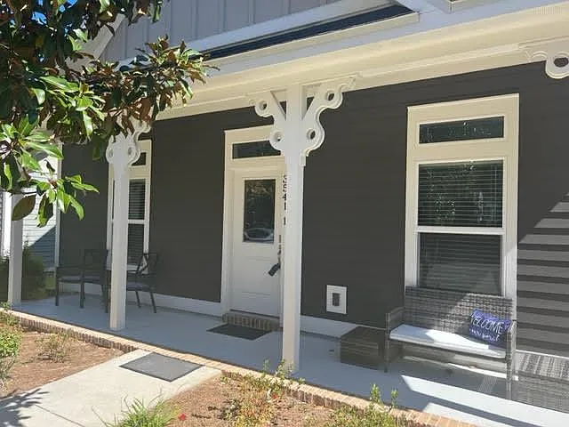 1 bed, 590 sqft, $1,750 — Photo 2