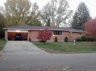 711 Saddlewood Ave, Centerville, OH 45459