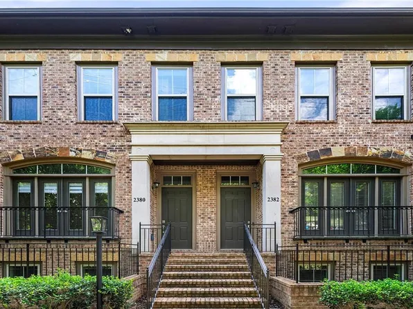 2382 Crescent Park Ct #421, Atlanta, GA 30339