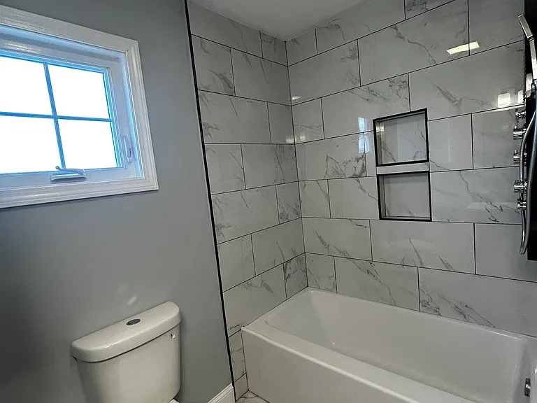 73 Home St #73 — Photo 2