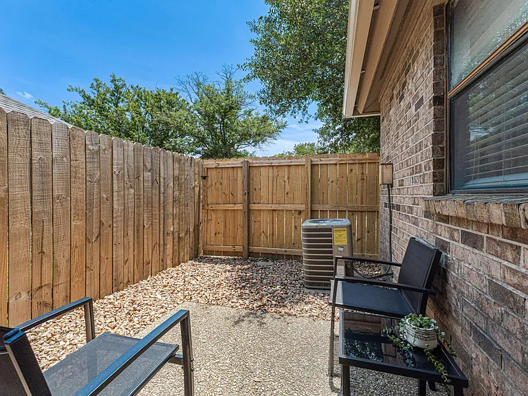 5152 Blair Ln #B — Photo 28