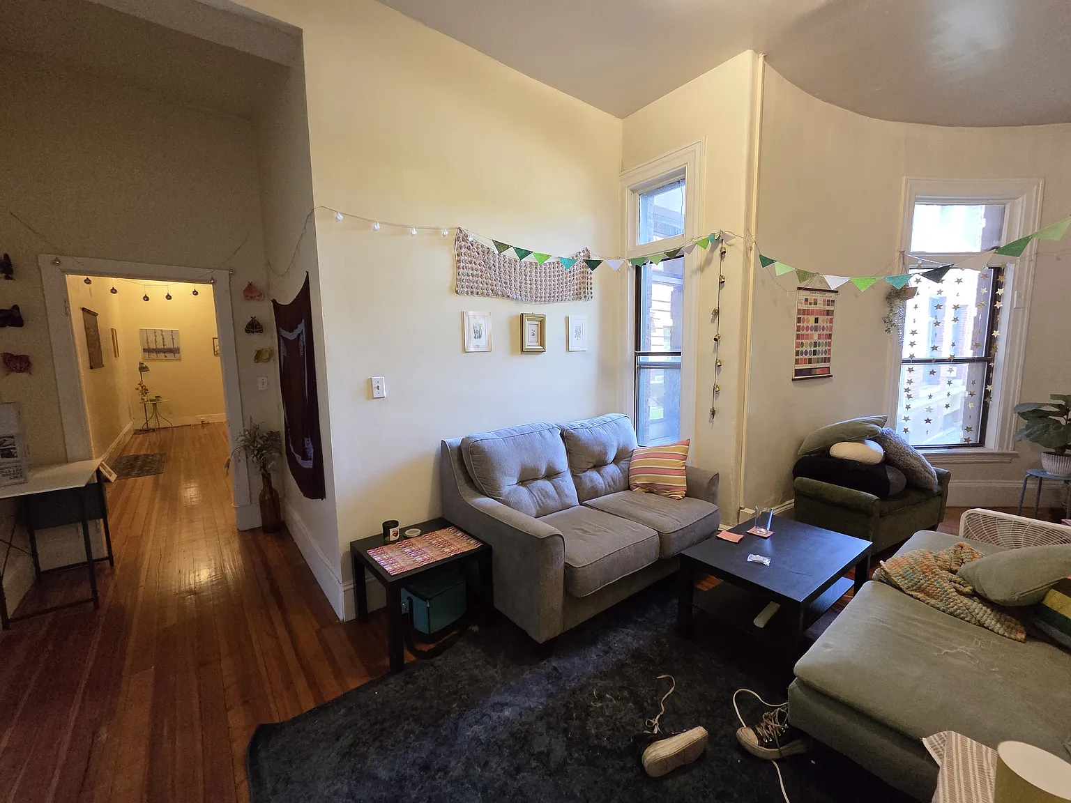 3 bed, 1500 sqft, $3,700 — Photo 2