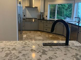 1156 Brighton Crest Dr, Bellingham, WA 98229